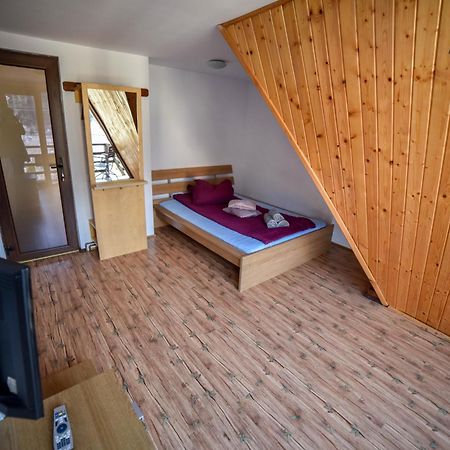 Vila Florilor Buşteni Екстериор снимка